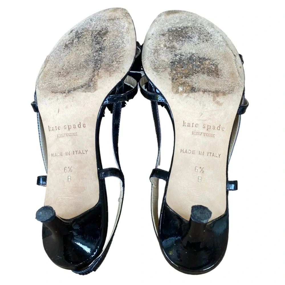 Kate Spade patent strappy kitten heels with flower Size 6.5B